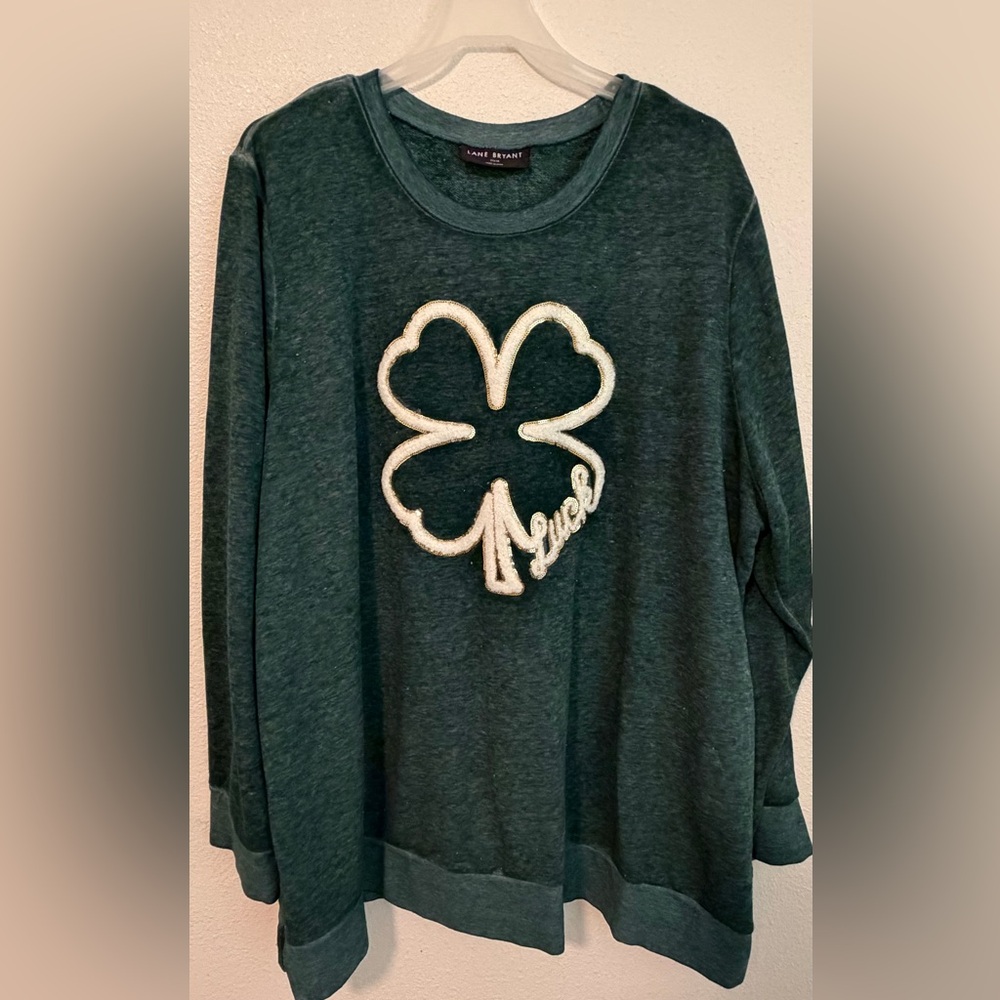 Lane Bryant Dark Green Sweatshirt with White Clover Sparkly